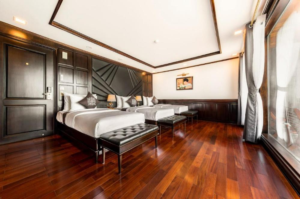 La Regina Legend Cruise Hotell Ha Long Exteriör bild