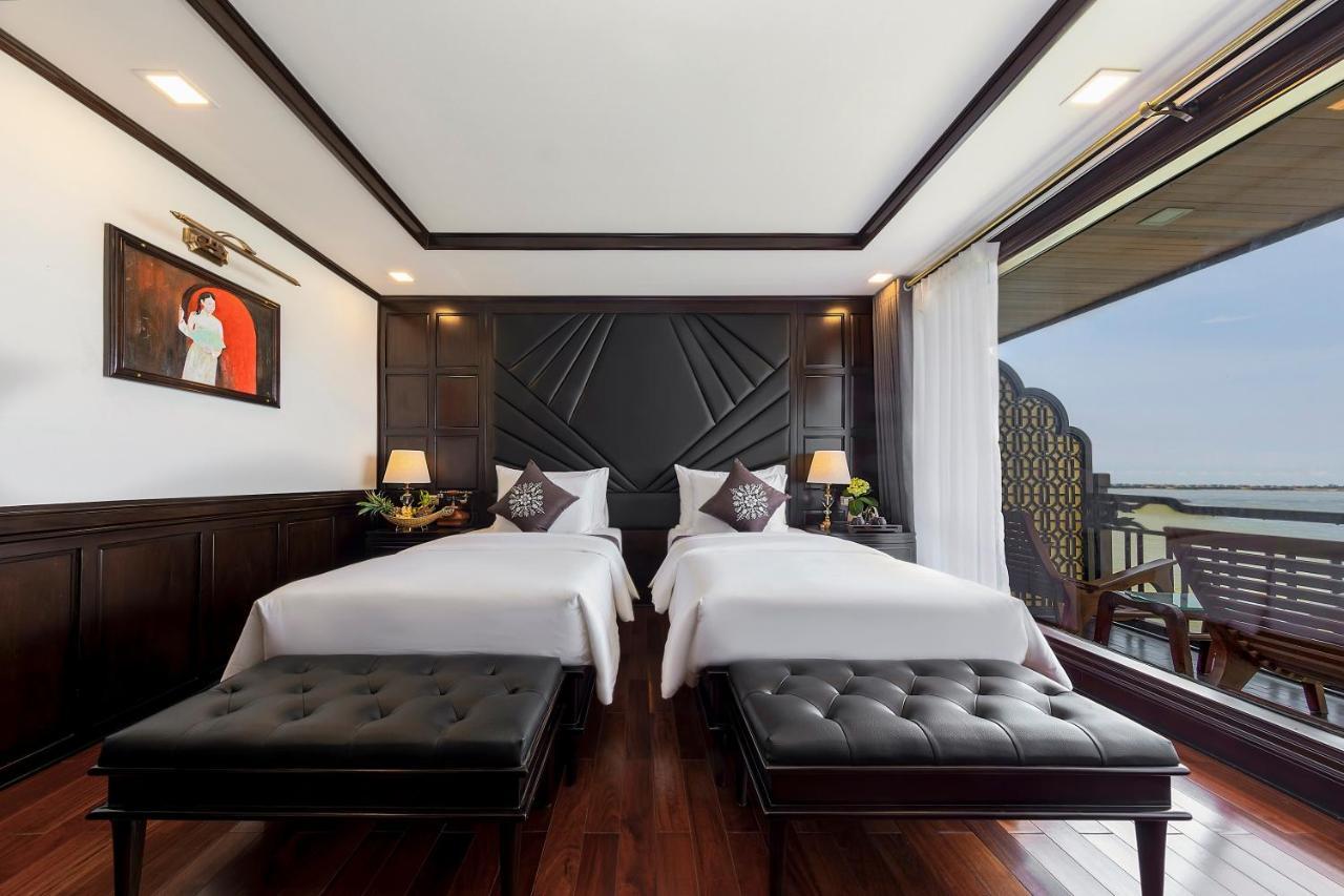 La Regina Legend Cruise Hotell Ha Long Exteriör bild