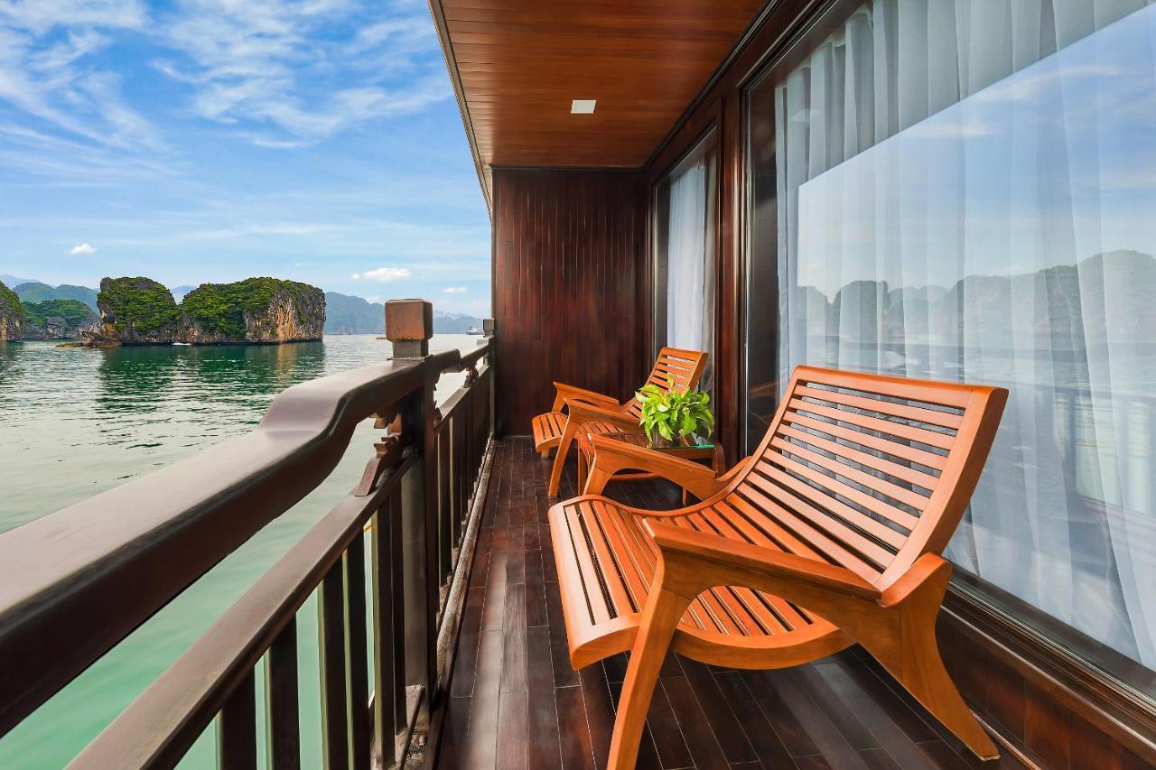 La Regina Legend Cruise Hotell Ha Long Exteriör bild