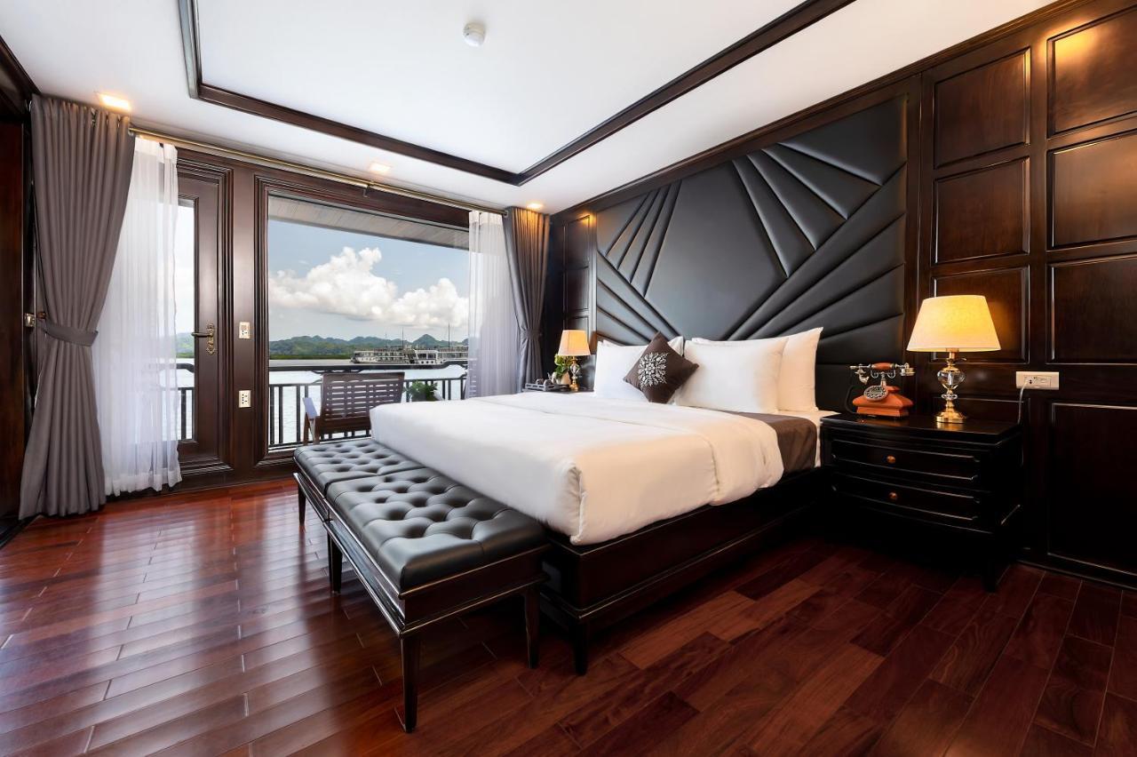 La Regina Legend Cruise Hotell Ha Long Exteriör bild
